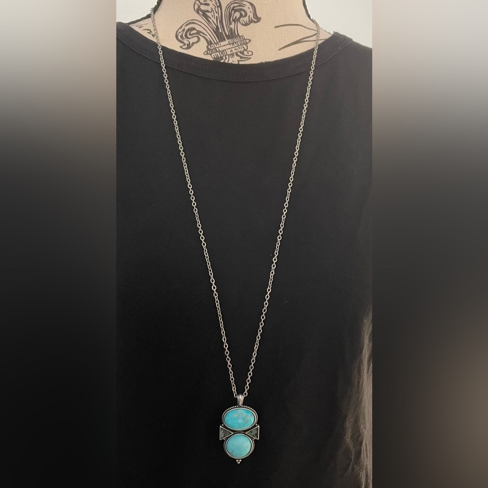 Long Turquoise stone necklace
